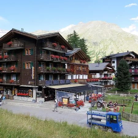 Apartment Alphubel Peak & Unlimited Appartement-fewo Peak 08 By Interhome *
